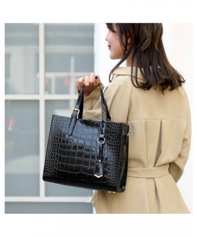 Women's Retro Crocodile Pattern PU Two-piece Set Portable Zipper Handbag (black) Black $42.36 Totes