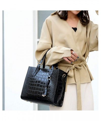 Women's Retro Crocodile Pattern PU Two-piece Set Portable Zipper Handbag (black) Black $42.36 Totes